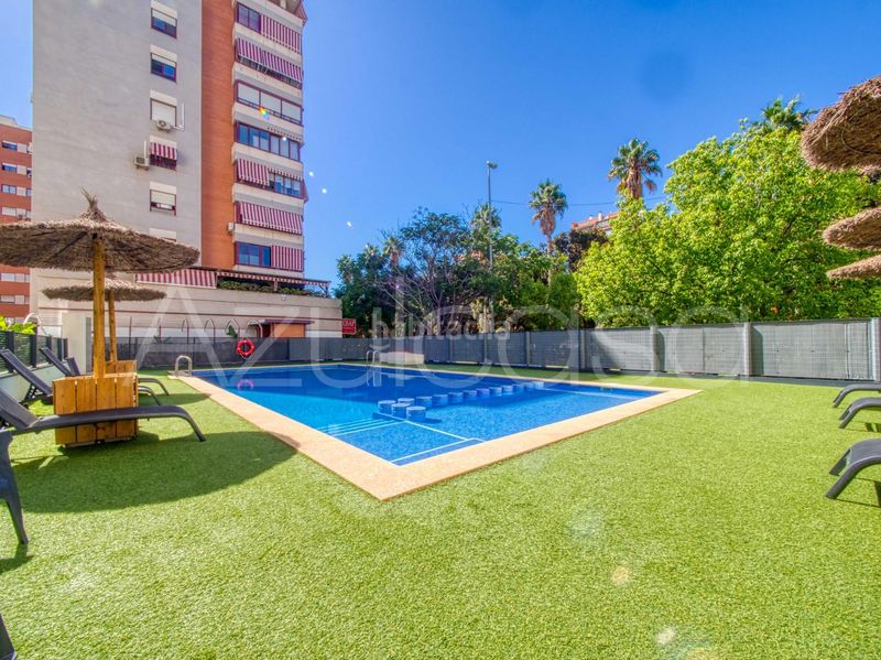 Foto f14c0d10-e587-4046-9a18-dbfcba783c1a. Pis amb calefacció aparcament piscina a Albufereta Alicante
