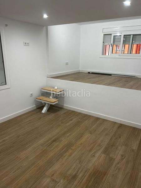 Foto d6f33f41-6da1-4510-a81e-a52d8c6e132d. Lloguer apartament a Peramàs Mataró