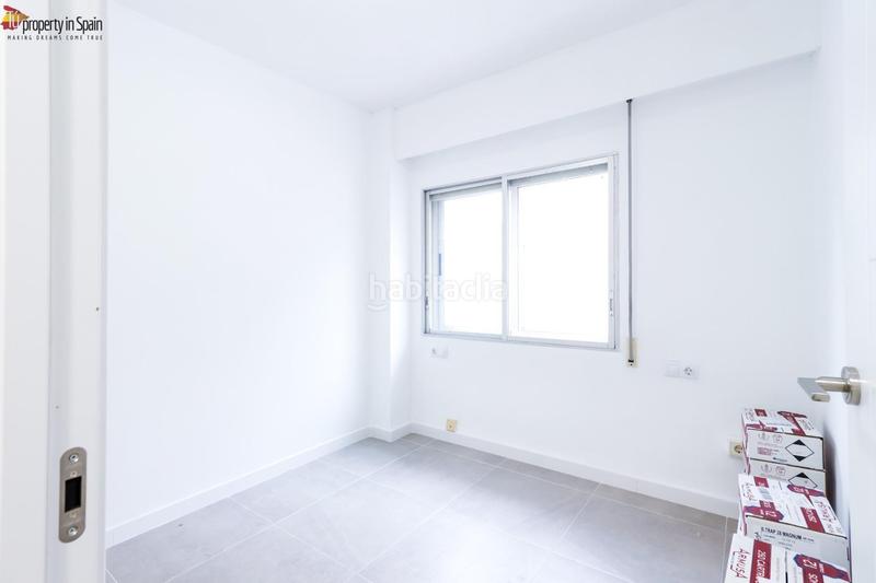 Foto 0796c9f6-30b5-4fa1-855a-ebe47453df9e. Piso  en venta en carolinas en Carolinas Altas Alicante