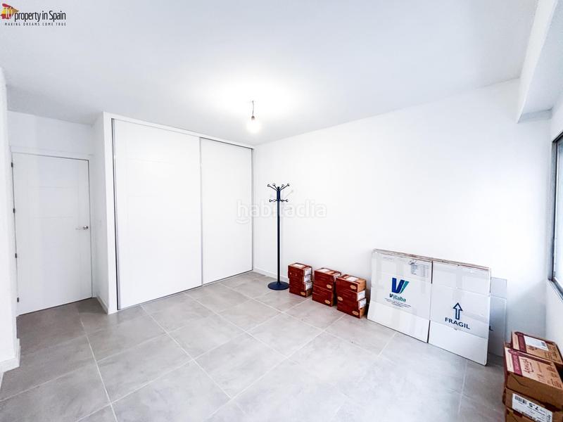 Foto e42dc3d1-42fe-4387-9446-d37c4d58a05e. Piso  en venta en carolinas en Carolinas Altas Alicante