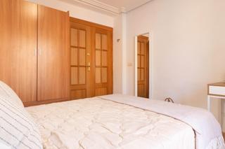 Pis en Canovas del castillo 47. Tu nuevo hogar con espacio para todo luz, comodidad y vida