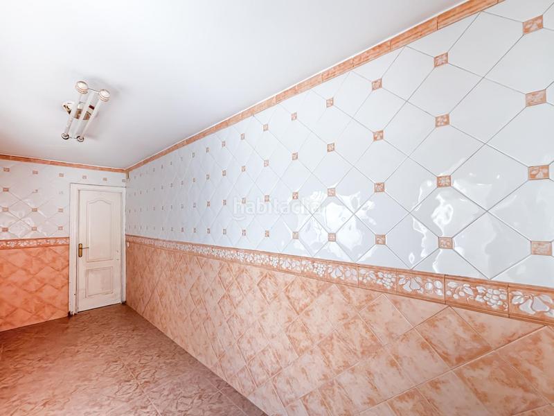 Foto 0426f9a5-32cf-486a-8586-1793d88057d8. Pis a Carolinas Bajas Alicante