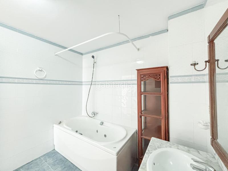 Foto c0098c43-594b-4ff5-8ad3-a0d2a9a8f5b7. Pis a Carolinas Bajas Alicante