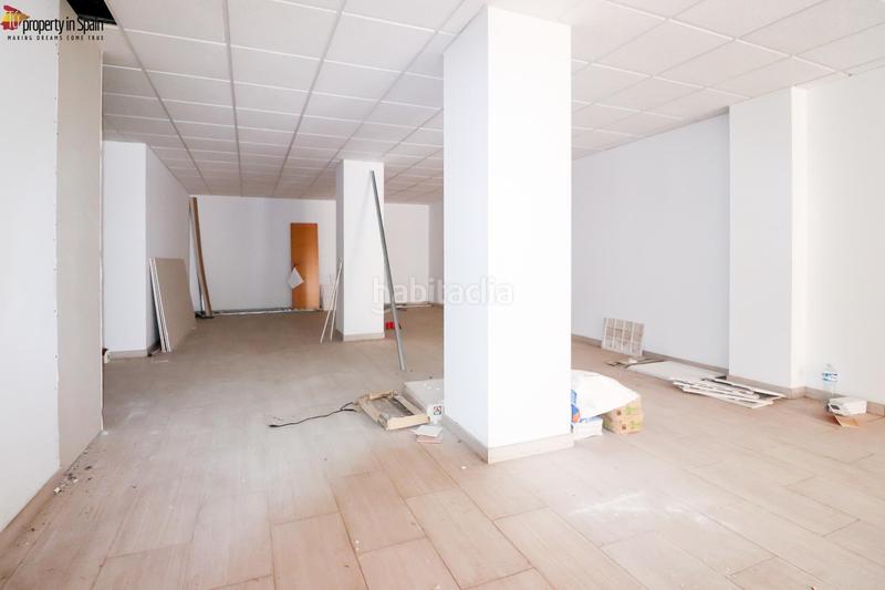 Foto 70309776-4b00-4284-b450-7ba60998cf8e. Local comercial a Carolinas Altas Alicante