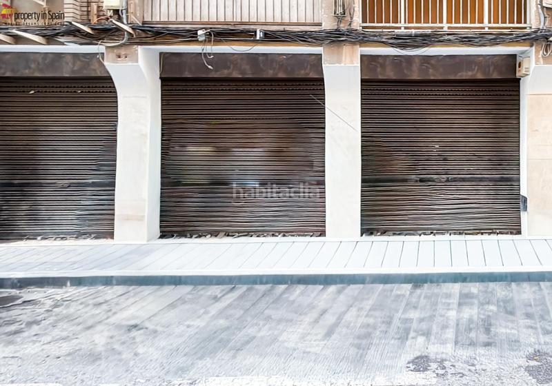 Foto 71c765d8-3574-4326-9bc0-259c0b357eb9. Local comercial a Carolinas Altas Alicante