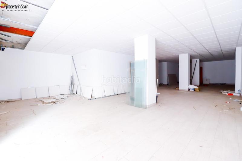 Foto 834660dd-4a7f-4406-aa59-77dc6bb57cd8. Local comercial a Carolinas Altas Alicante