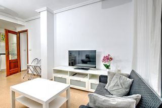 Miete Etagenwohnung  Calle general prim. Alquiler piso en calle general prim