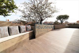 Penthouse  Carrer mallorca. Ático dúplex con 90m de terraza y 2 plazas de pk  en calle mallo