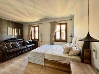 Piso  Carrer del carme. Lujo, confort y mucho encanto en finca regia ciutat vella