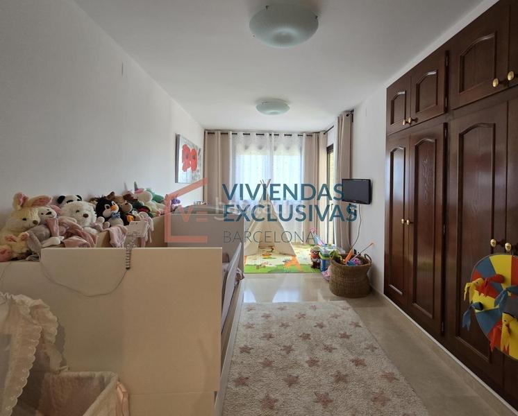 Foto 4e4ef194-8c68-4ecb-9e5c-c125db105d6b. Casa pareada villa de lujo en Sant Feliu de Codines