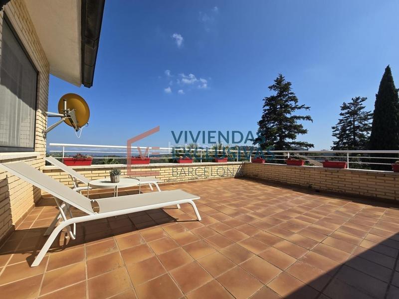 Foto 8e7e5e51-41e4-4140-bb62-504971b8e430. Casa pareada villa de lujo en Sant Feliu de Codines
