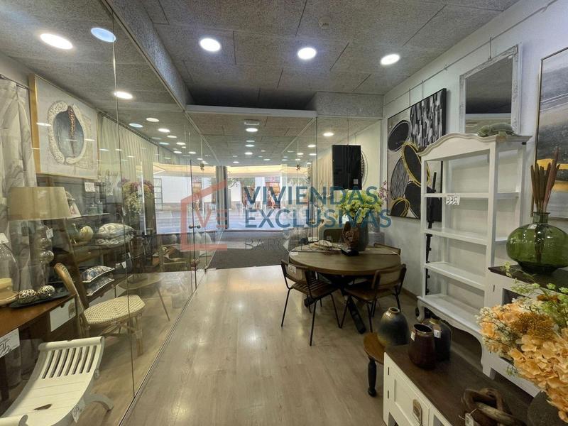 Foto ddaa57bb-6f87-43ba-bb6c-93bc8d232c7d. Edificio en avenida de la generalitat 42 propiedad vertical en zona centro sta coloma gramanet inversión en Santa Coloma de Gramenet