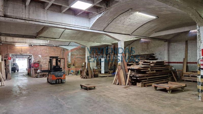 Foto 5fde0c4c-506f-42d4-8752-ab278c05e5b7. Local comercial a Sant Antoni Barcelona