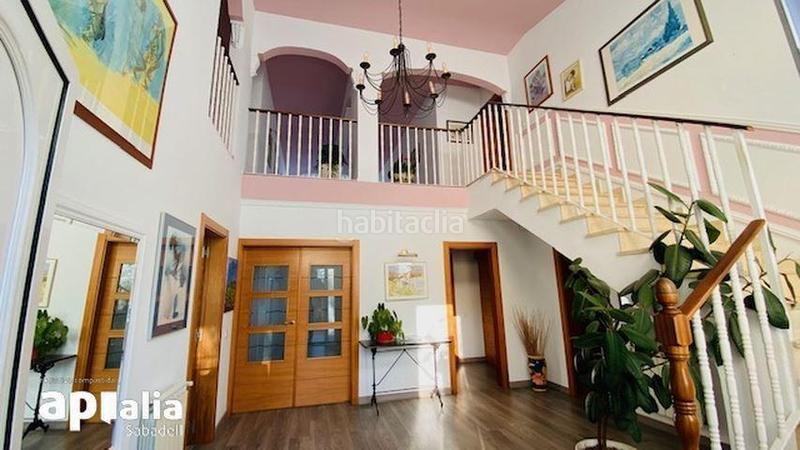 Foto 4e659170-b248-4d6f-b3cc-63a0e3164655. Chalet con riscaldamento parcheggio piscina in Castellarnau Sabadell