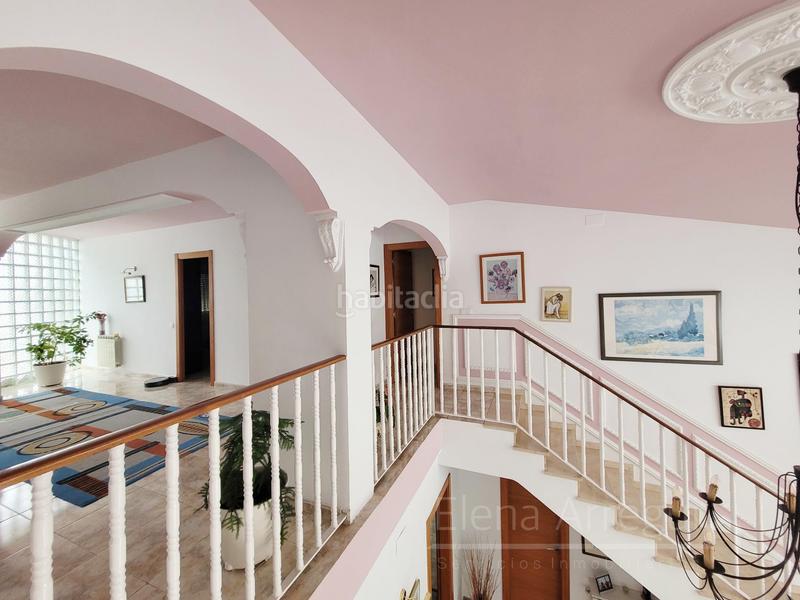 Foto 8a48beca-f5f3-4b3b-8f8f-247287272fd7. Chalet con riscaldamento parcheggio piscina in Castellarnau Sabadell