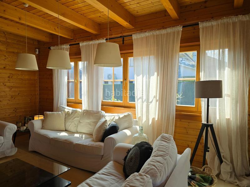 Foto 5874916a-2e13-461e-a1ff-8f274bce4e5d. Casa  de madera de estilo nórdico en venta en la exclusiva urbanización de can duran, en Canovelles