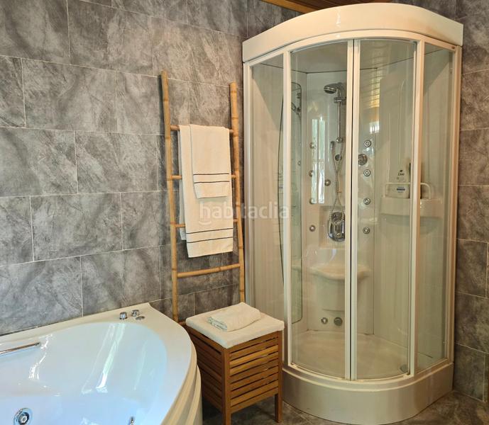 Foto d964581b-5379-45f2-8950-7b0113c80a17. Casa  de madera de estilo nórdico en venta en la exclusiva urbanización de can duran, en Canovelles