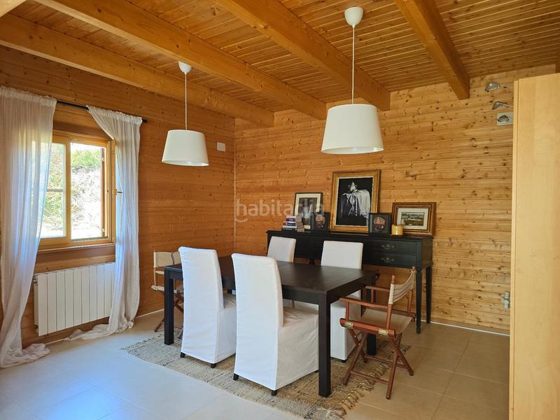 Foto f5021176-661f-402e-8ada-724d5ff7a18e. Casa  de madera de estilo nórdico en venta en la exclusiva urbanización de can duran, en Canovelles