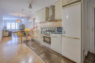 Piso  Carrer del beat almat