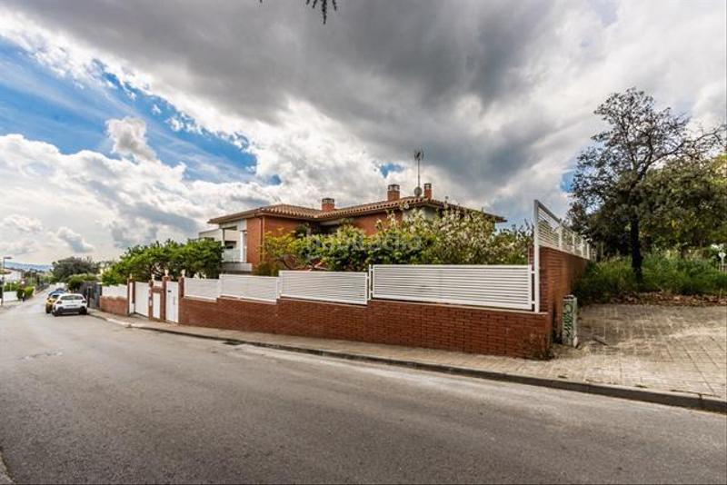 Foto 240ea29c-9928-404c-a99f-b37fa65beb5a. Casa en Castellarnau Sabadell