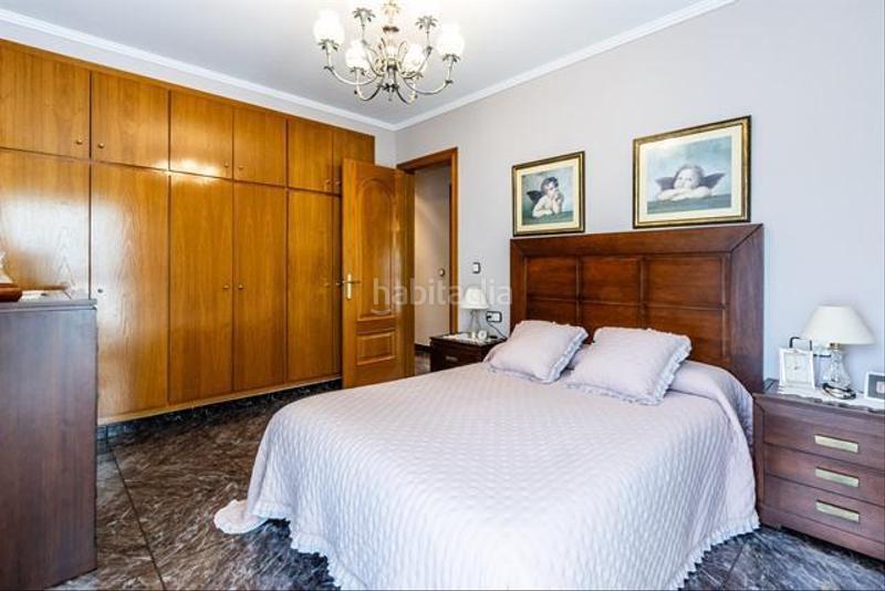 Foto 32d0e042-122a-4850-9886-35ed6ea0061e. Casa en Castellarnau Sabadell