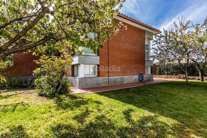 Foto a799e313-8c91-4b81-97f5-f82ef6f0d958. Casa en Castellarnau Sabadell