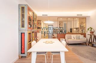 Piso  Carrer del comte borrell. Sant antoni  compte borrell, impecable y para entrar a vivir