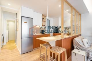 Appartement  Carrer del comte borrell. Sant antoni  comte borrell, impecable y para entrar a vivir