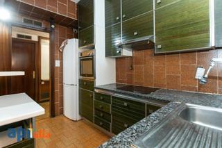 Appartement  Carrer gran via de les corts catalanes. Para reformar en planta principal en eixample fort pienc