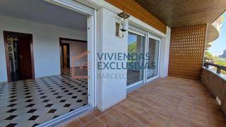 Lloguer Pis  Avenida diagonal. En zona universitaria con 2 terrazas, piscina en zona comunitari