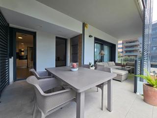 Pis  Carrer antoni agraz. Encantador piso esquinero con excelentes acabados, gran terraza