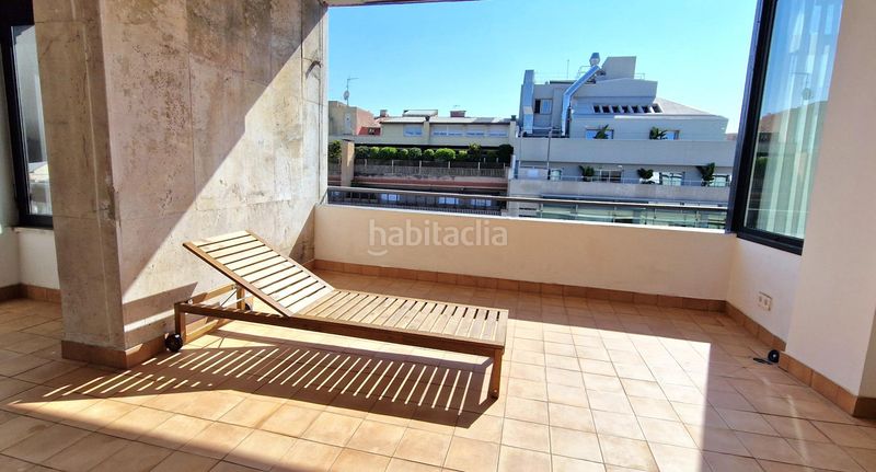 Foto a7c98193-1672-464d-a019-53a33ca141a0. Àtic amb calefacció a Vila de Gràcia Barcelona
