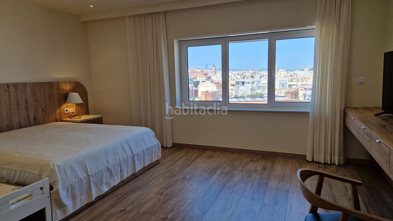 Foto e238ba39-2679-4538-b04a-6c674236fc6b. Àtic amb calefacció a Vila de Gràcia Barcelona