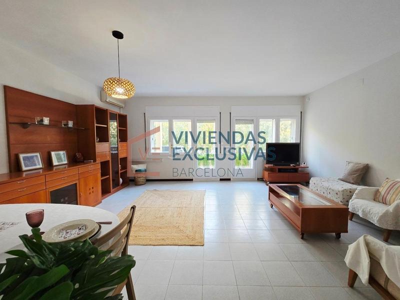 Foto a9ed2411-ea17-4c3a-9736-2f07ddfda6b0. Casa adosada pareada en sant cugat en El Coll Sant Cugat del Vallès