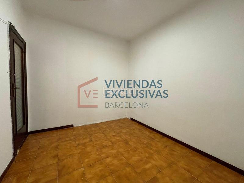 Foto 2ca8a7c4-978a-4f95-aab0-a279c7ef9d10. Flat with heating in Horta Barcelona