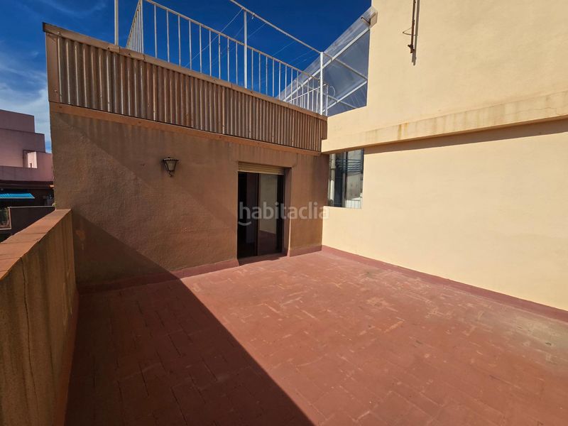 Foto 1f615aa1-a09f-4f87-aa9d-d7e48c85ef3e. Àtic amb calefacció a Torrent d'en Pere Parres Terrassa