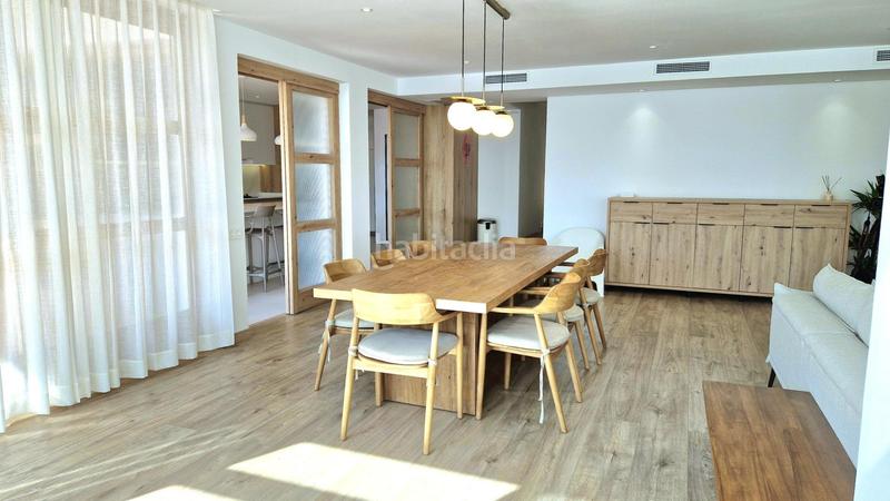 Foto 67120eb7-d419-44e9-bdee-26ea8403bff3. Dachwohnung in calle comte salvatierra in Vila de Gràcia Barcelona