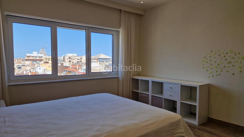 Foto 6a3d2ce3-16bb-444c-82e3-f9b1dd1b9485. Dachwohnung in calle comte salvatierra in Vila de Gràcia Barcelona