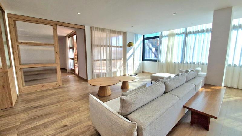 Foto 81328ef2-7382-4deb-a5cd-6bc4c5cc8d11. Dachwohnung in calle comte salvatierra in Vila de Gràcia Barcelona