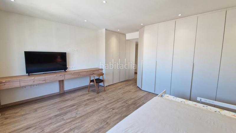 Foto a5db3819-793b-4c71-a69e-365634581386. Dachwohnung in calle comte salvatierra in Vila de Gràcia Barcelona