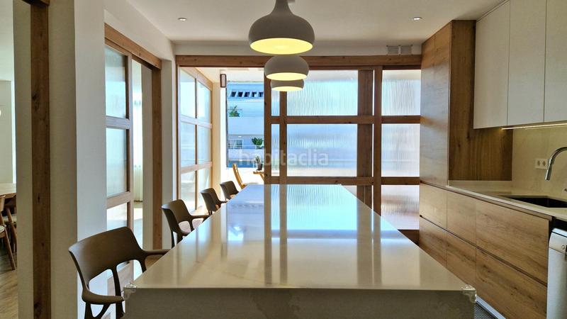 Foto b38da950-8d06-4ff8-b6ce-a2ef15afa5c2. Dachwohnung in calle comte salvatierra in Vila de Gràcia Barcelona