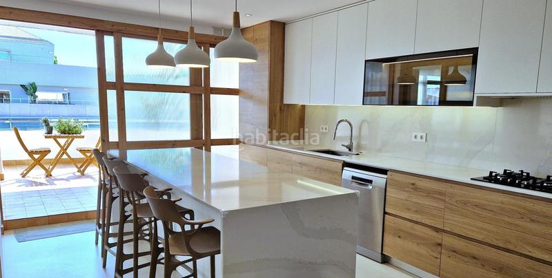 Foto c3248bee-6af3-4309-a3d6-4af931e6b27f. Dachwohnung in calle comte salvatierra in Vila de Gràcia Barcelona