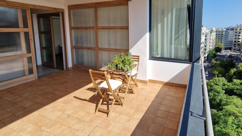 Foto c500d1ed-d0c6-4ceb-9706-b12549d3aa51. Dachwohnung in calle comte salvatierra in Vila de Gràcia Barcelona