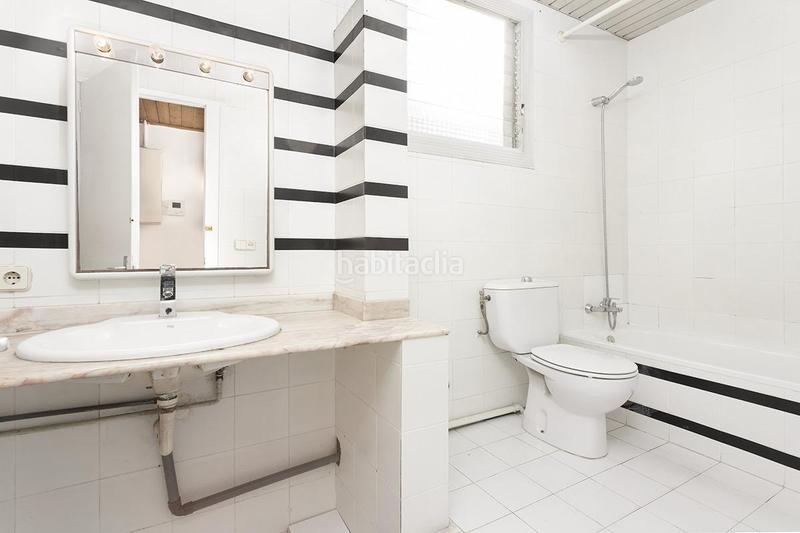 Foto 293f2d27-7546-4800-866c-45e0391c1402. Pis amb calefacció a Dreta de l´Eixample Barcelona