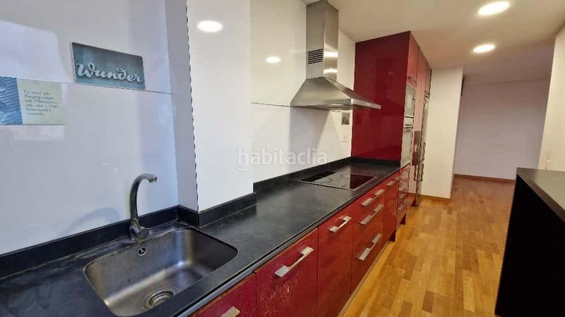 Foto a98112e1-42ed-4f7a-9f54-38a437e7d9ff. Ático atico 120m2 terraza! vistas expectaculares en Barcelona