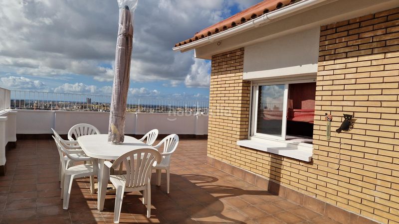 Foto e5387c96-3260-458b-b82a-6d407f263ec0. Ático atico 120m2 terraza! vistas expectaculares en Barcelona