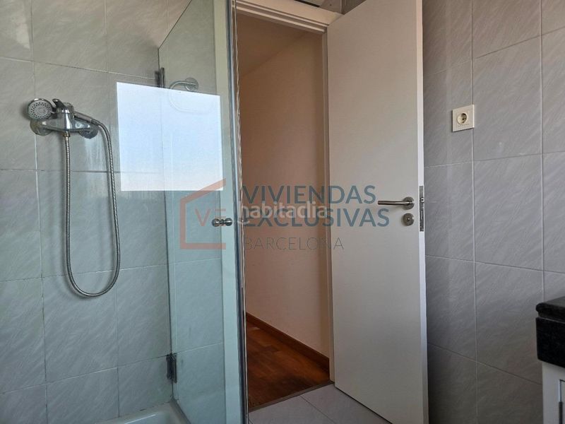 Foto 562e5622-5070-4554-9219-5cd9cd287b99. Àtic amb calefacció aparcament a Sant Ramon - Maternitat Barcelona