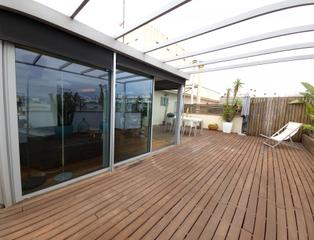 Dachwohnung  Calle montjuic. Aticon terraza 60m2