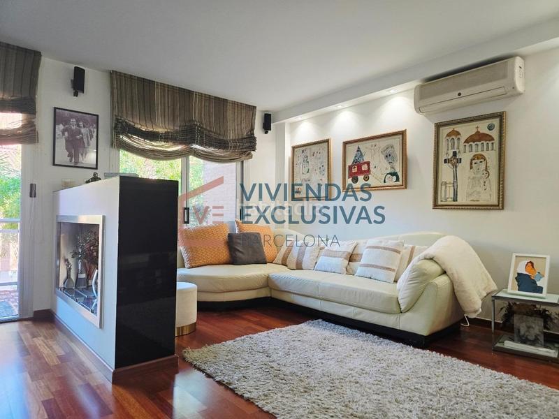 Foto 2df5aa2d-6d4a-4e91-99d1-e00d96aff3a5. Maison jumelée avec chauffage parking dans Sant Andreu de la Barca