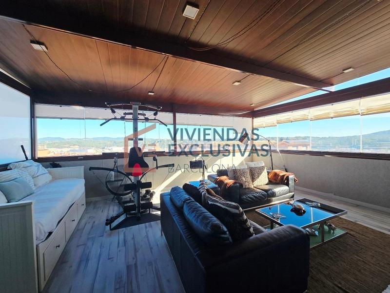 Foto 3f60e291-f957-41e0-8b37-aba600a17738. Maison jumelée avec chauffage parking dans Sant Andreu de la Barca